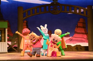 ©やなせたかし／フレーベル館・TMS・NTV