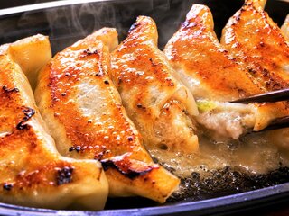 はちまん餃子と焼きそばたかちゃん