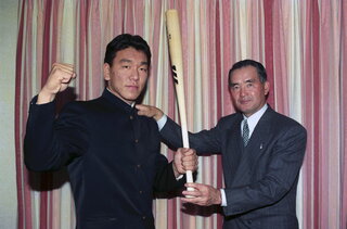 《第4章》巨人入団が決まり松井秀喜と対談（ホテルグランドパレス）1992年12月25日　読売新聞社