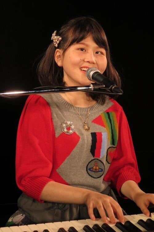 佐藤ひらり