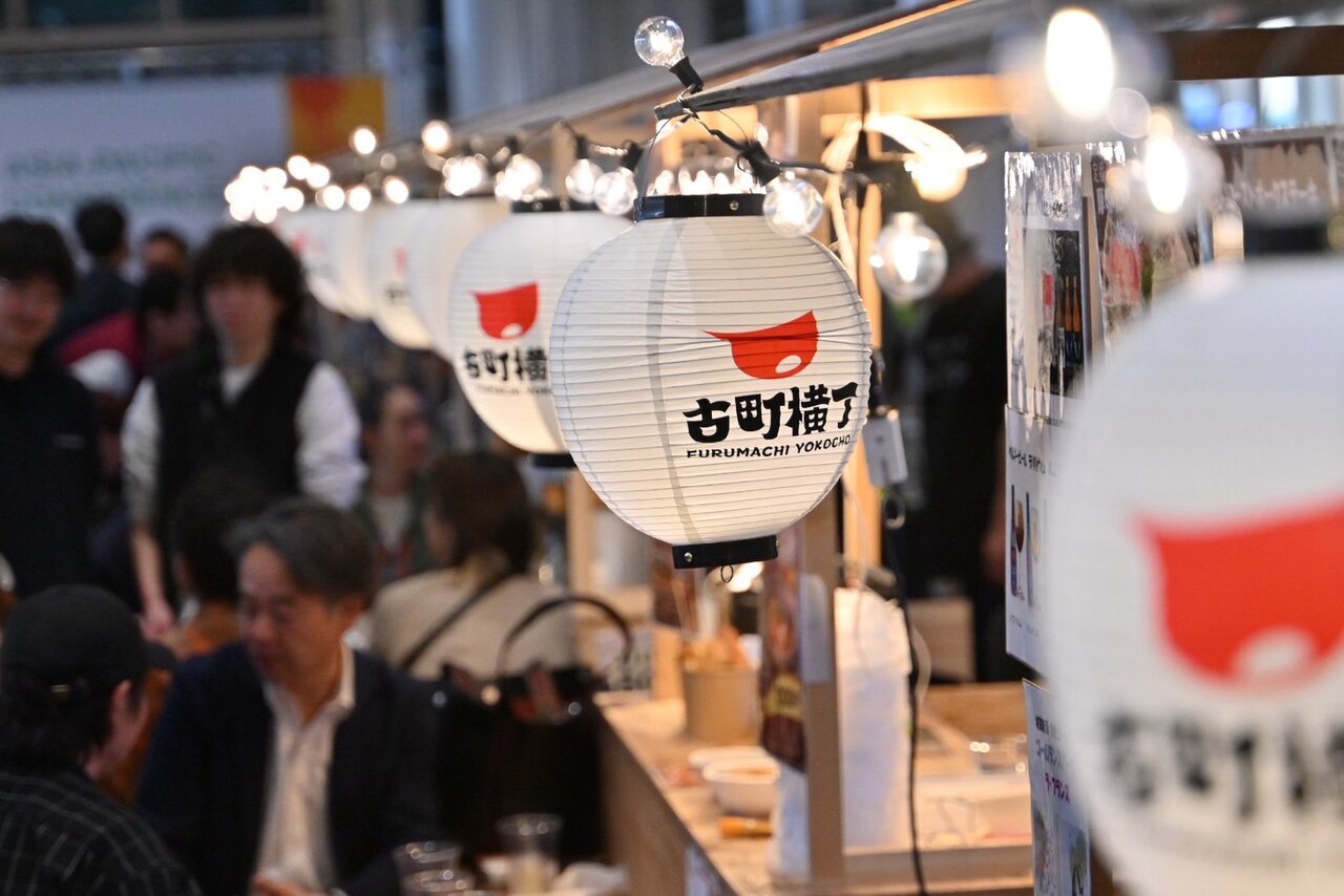 古町夜市の様子