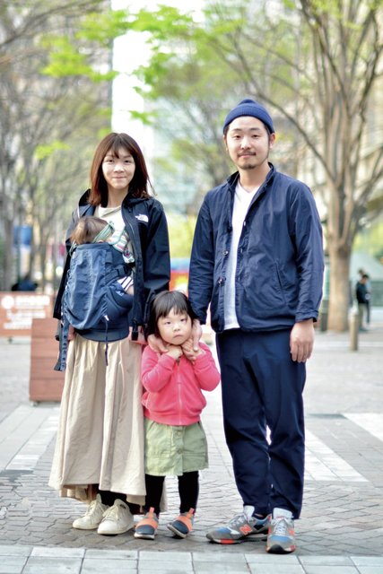 ファッション 東京 丸の内で見つけた アウトドアなネイビーペアルック Maduro Online マデュロオンライン