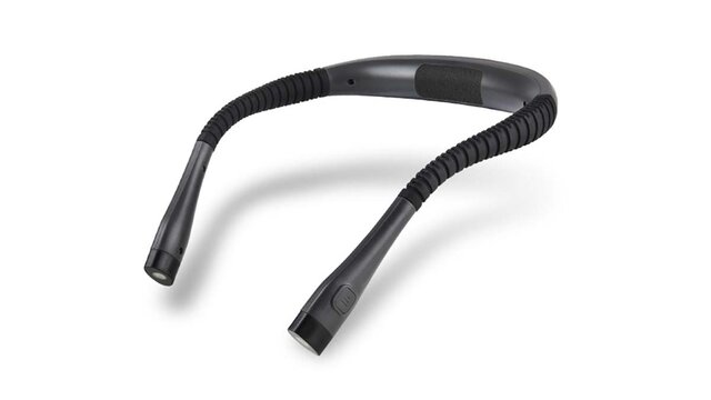 キャンプや夜釣りにも使いやすい ハンズフリーの首掛け式ledライト Maduro Online マデュロオンライン