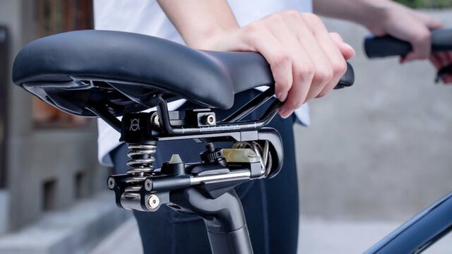 自転車のサスペンション 自転車サドルサスペンション GX-SSP｜サイクルパーツブランド「GORIX