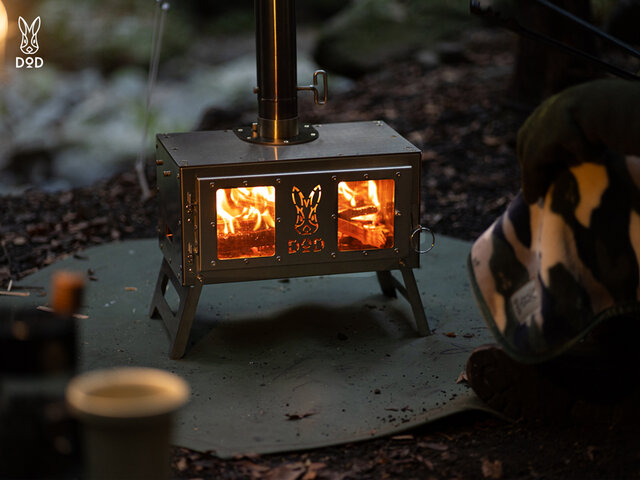 DOD】薪ストーブ初心者に！メッシュ窓から炎を覗ける「シースルーまき