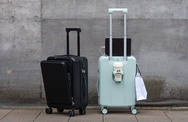 キャリーケース　充電可能 ZRP-ZX | Carry-On 32L 80531 – ZERO HALLIBURTON