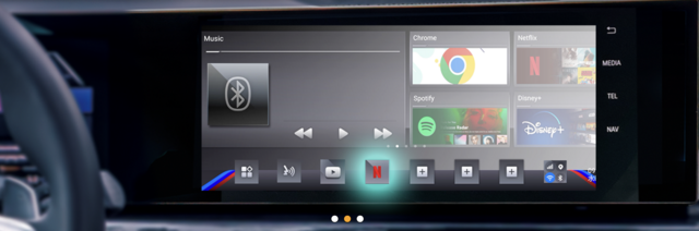 カー用品】BMWのディスプレイに接続！動画もマップも自在に使える