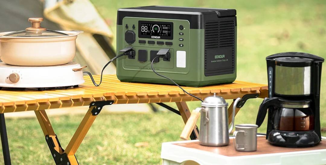 【ポータブル電源】アプリで遠隔操作！軽量コンパクトなのに最大11デバイス同時給電