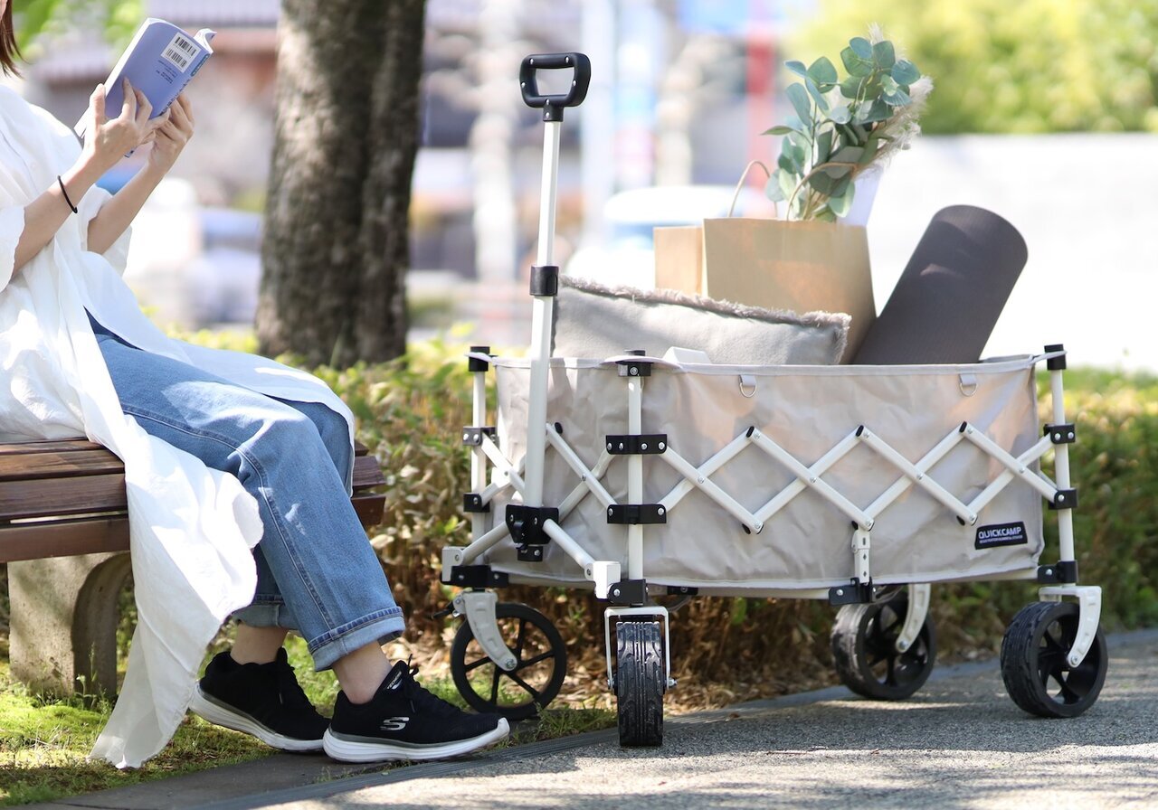 【Going Out】 Heavy luggage glides smoothly! A compact carry wagon that's easy to use for everyday activities