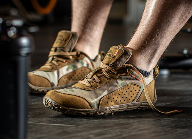 ミリタリー】米軍導入実績トップ！裸足感覚を引き出すトレーニング