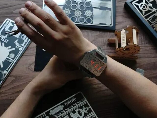 梅雨こそ趣味活】まるでボンドウォッチ！本気で没頭できる組立型