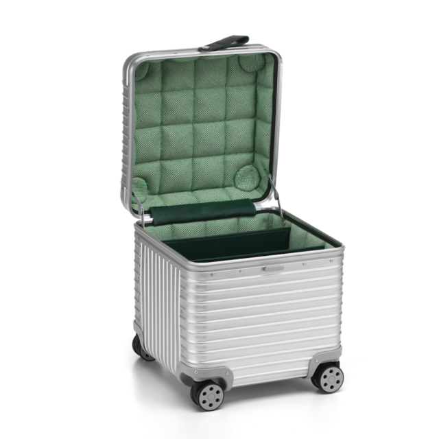 リモワ】スイス家具「ヴィトラ」とコラボ！機能美あふれる