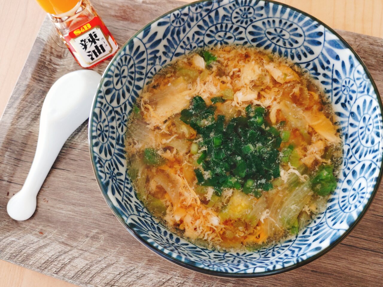 【リュウジさんのレシピ再現】夏こそ痩せ飯！シャキッと「レタスサンラータン」は低糖質でヘルシー