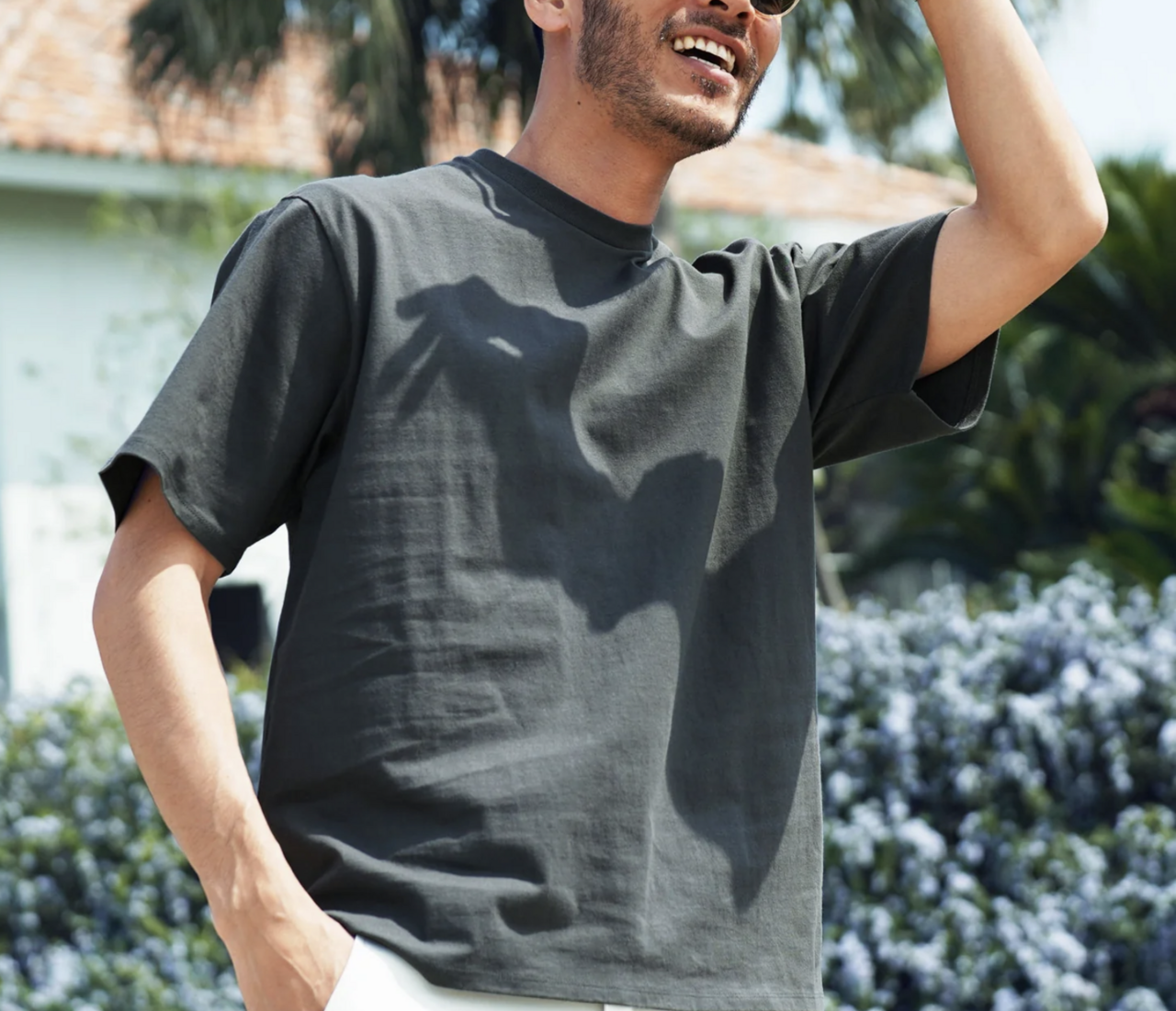 【汗ジミ防止】スマートに決まるTシャツ3選！アーバンリサーチ、ジャーナルスタンダードほか