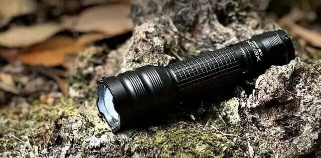 【LED Light】Wide angle & beam for clear visibility! Compact yet powerful enough to light up the darkness.