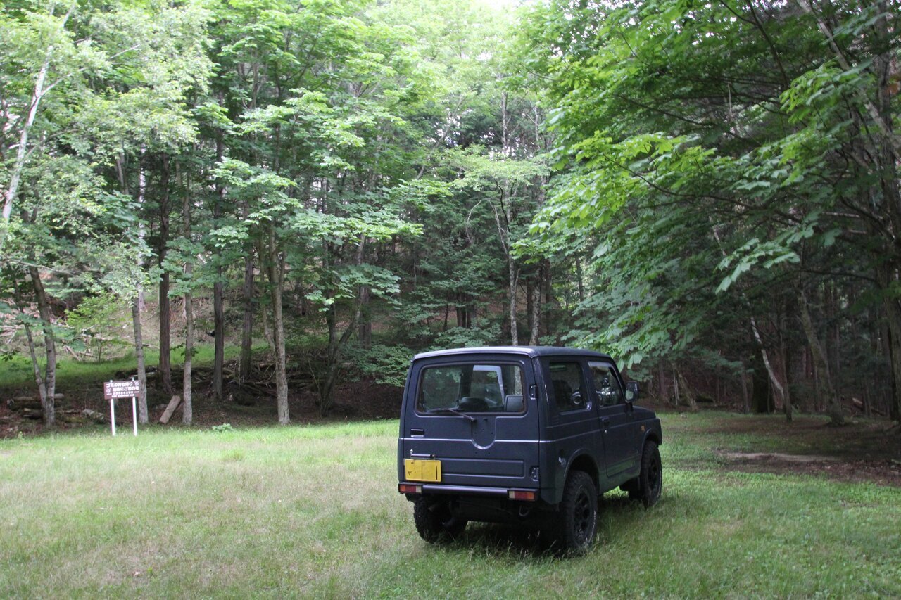 【Hidden gem?】The free campsite "Shinrin-yoku Hiroba" in Kofu City, Yamanashi Prefecture is cool and hardcore