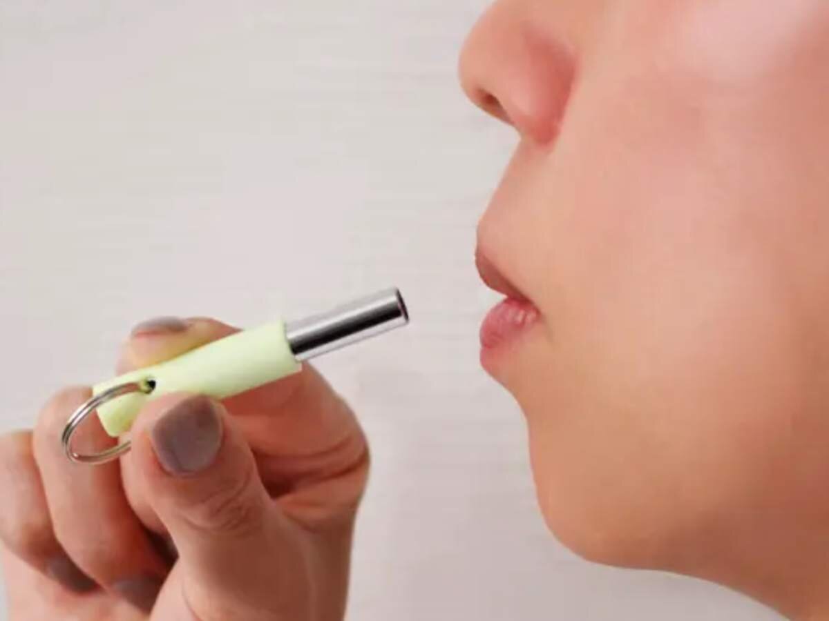 【防災＆防犯】もしものときにピーーーッ！電池いらずの蓄光ホイッスルで備えたい