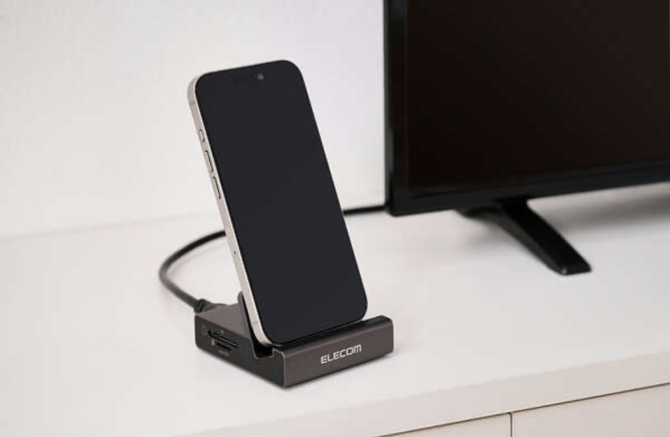 【iPhone】旅行帰りのお楽しみ！思い出をテレビ画面に映し出せば絶対盛り上がる