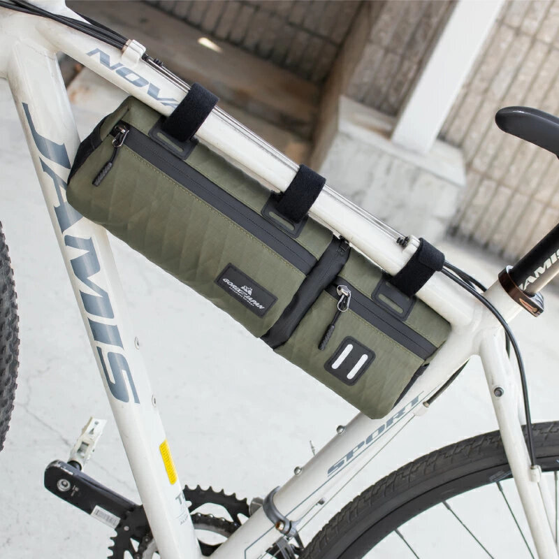 【自転車】変幻自在の分割型！4役こなすサイクルバッグで旅が楽になる