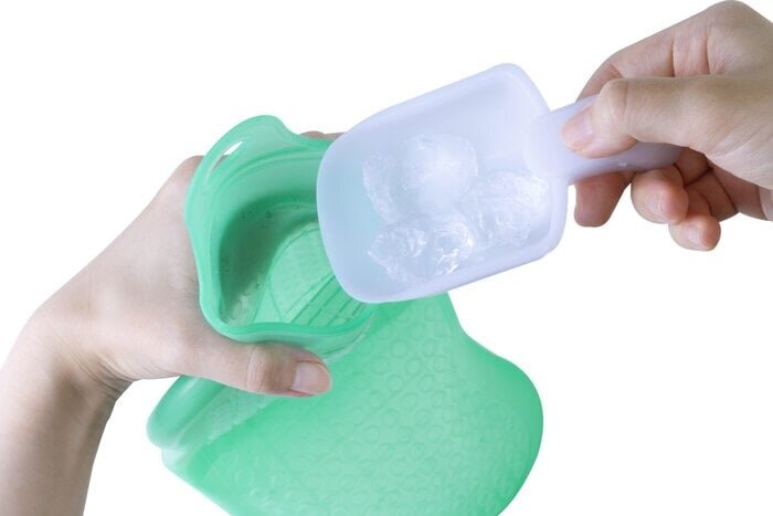 【Heat Countermeasures】Tropical nights feel refreshing~! Isn't the traditional "water pillow" ultimately the strongest?