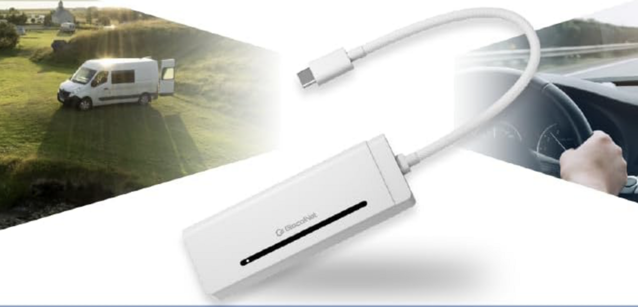 【In-Car Wi-Fi】Say goodbye to data charges! Just plug it in and it's ready to use without monthly fees, so you can relax