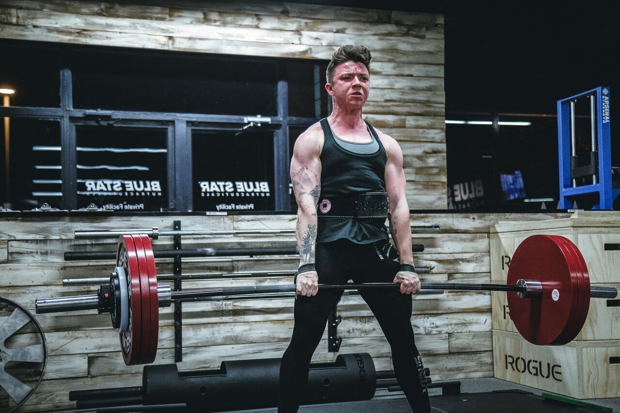 【Can't Ask Now】What are the effects of belts and bands often seen at the gym? An explanation along with how to use them