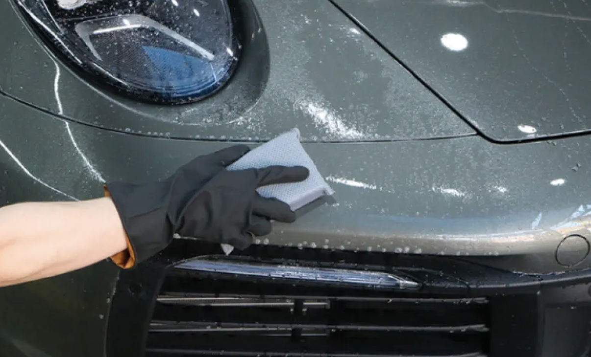 【Summer Car Care】Can't remove bugs and bird droppings! Free yourself from scrubbing with a special cleaner