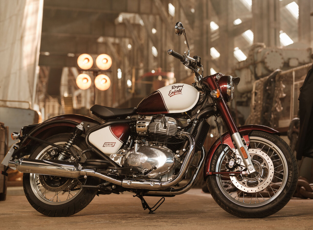 【ロイヤルエンフィールド】648cc並列2気筒エンジン搭載！新型「New CLASSIC 650」は約94万円から
