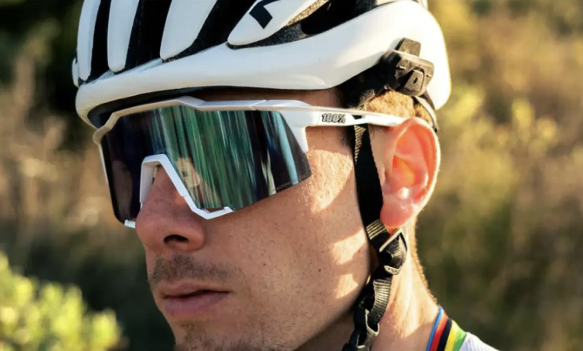 【Touring】"Heard even at 300m away!" Enjoyable journeys with AI noise-canceling intercom.