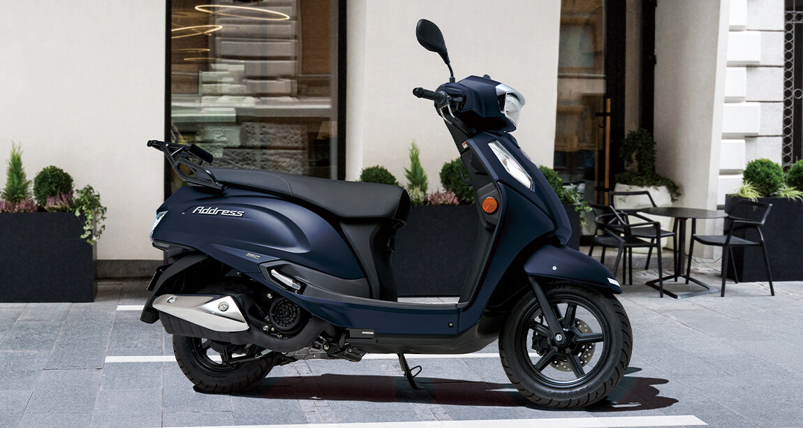 【スズキ新型】30万円以下！125ccスクーター「アドレス125」外観刷新＆装備充実