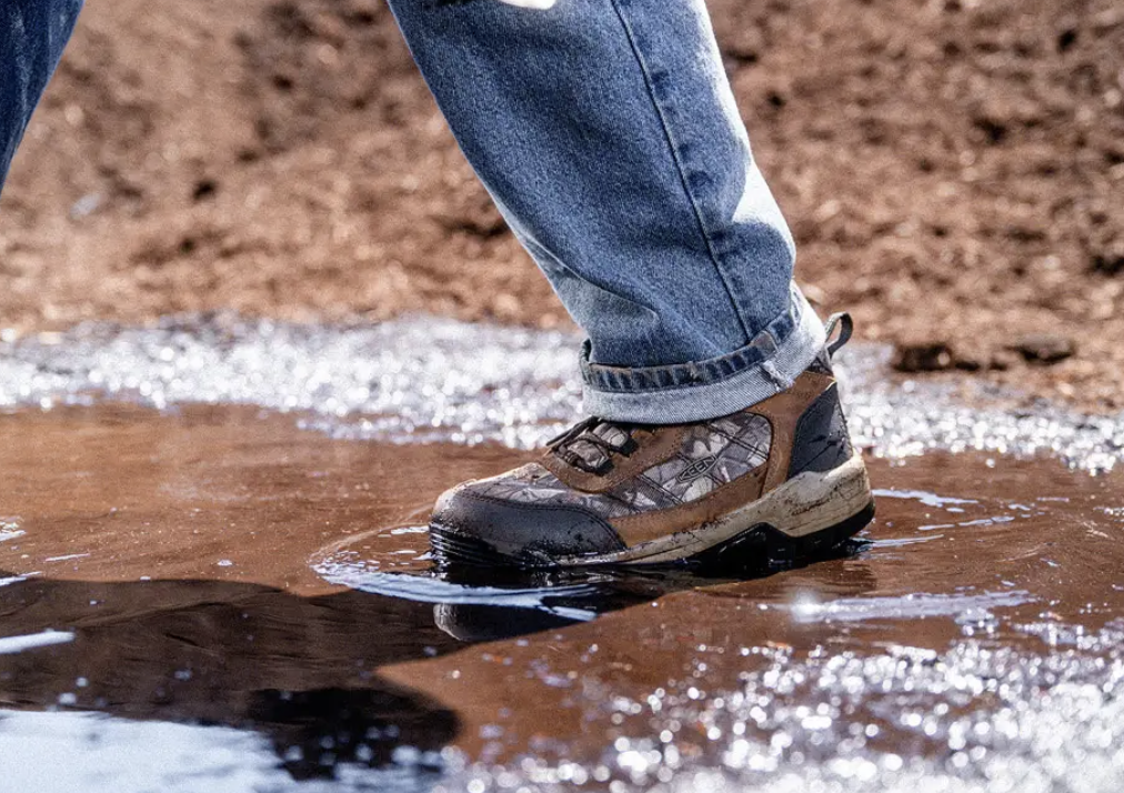 【KEEN】Isn't it okay to wear work boots in the city? With waterproof and breathable features, they're just fine in rain and wind