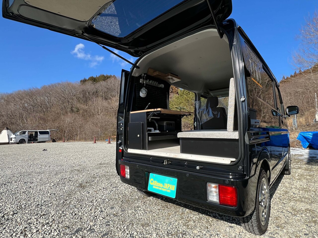 【車中泊】リビングからフルフラットベッドまで！自分だけの軽キャンパーにカスタムだ