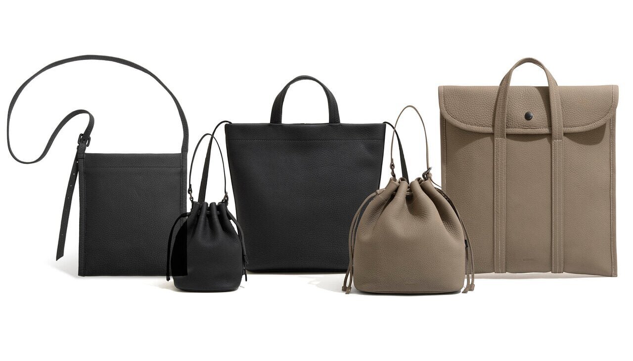 【Autumn Bag】Enchanted by the natural grain and matte texture! Five types of compact cow leather bags.