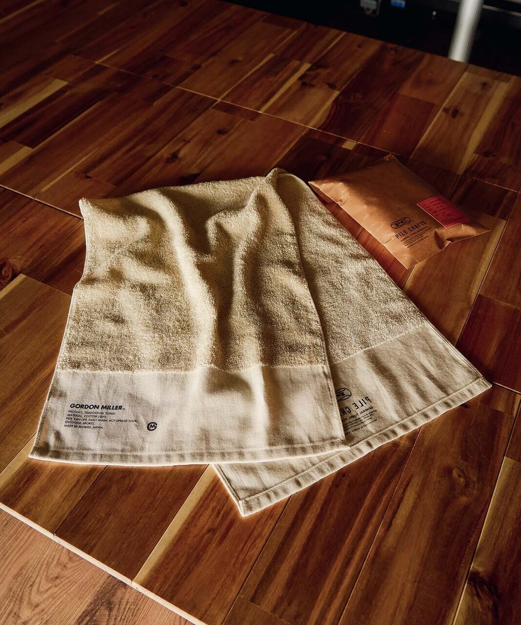 【PILE CRAFTS Exclusive】A "rugged" piece that stands out in the garage! It feels great to use it vigorously.