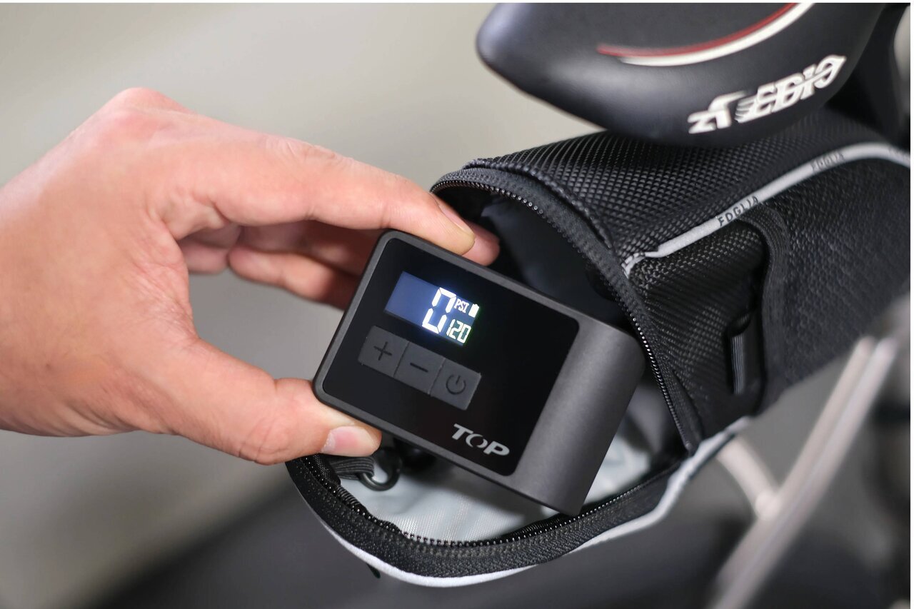 【Tire Maintenance】Avoiding Flats! Smooth Inflation with a Finger-Sized Electric Air Pump