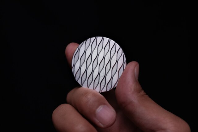 そのゴルフマーカーいいね」から会話が弾む!? 伝統和柄で