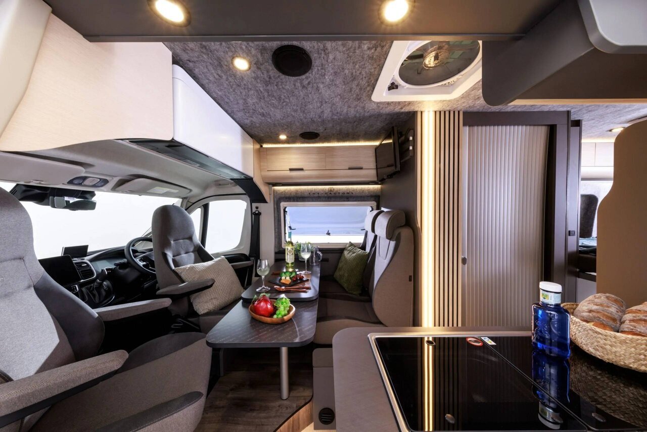 【Camper Van】Limited to 30 units! A special edition of the "Da Vinci" series suitable for two-person trips