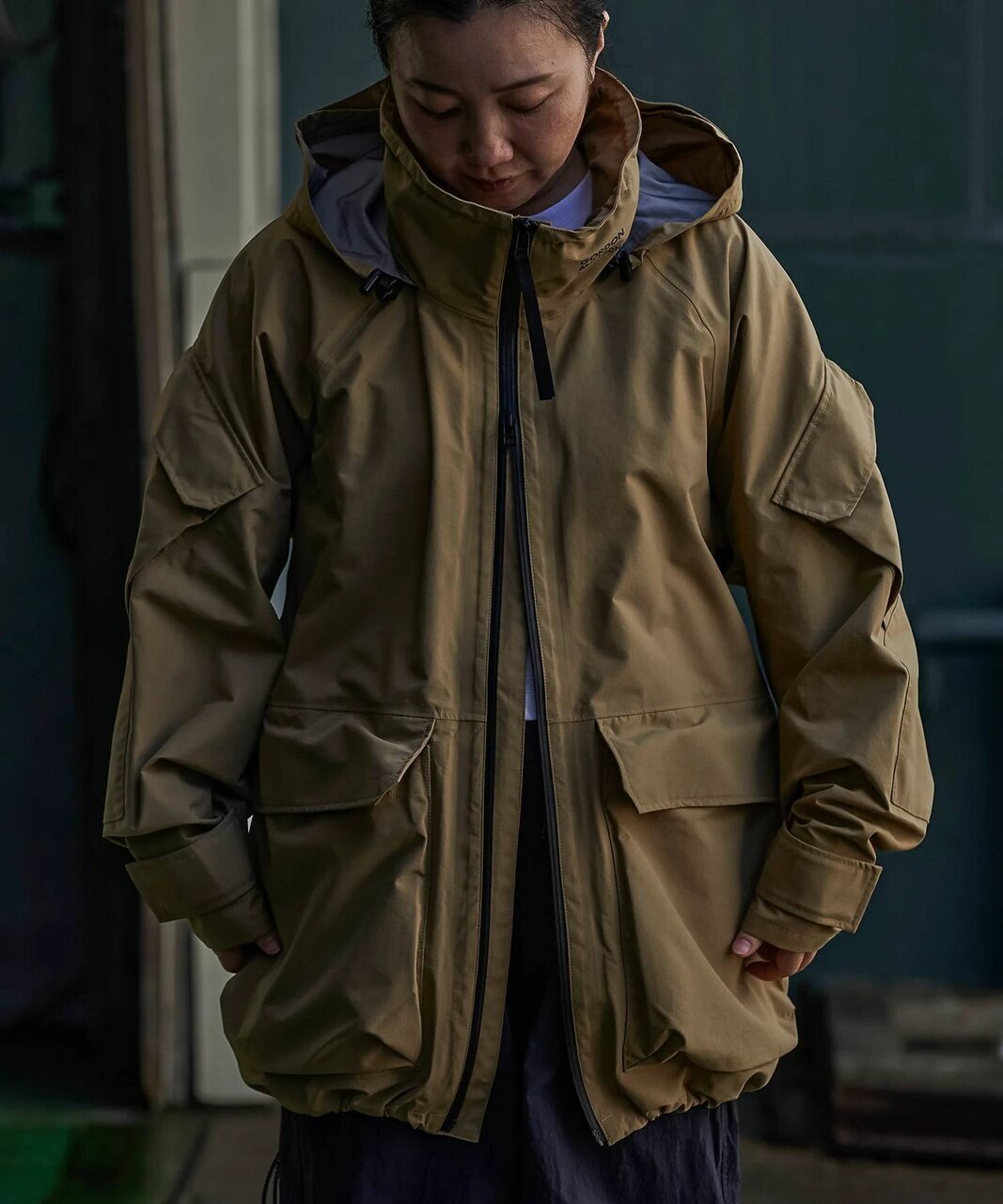 【Fall/Winter Outerwear】Unbeatable waterproof breathability! The EquaWax parka, adopted by the U.S. military, becomes everyday wear