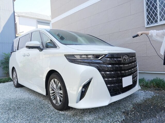 [Car Care] Wash your car thoroughly even without a water supply! An overwhelming water pressure and flow rate portable shower