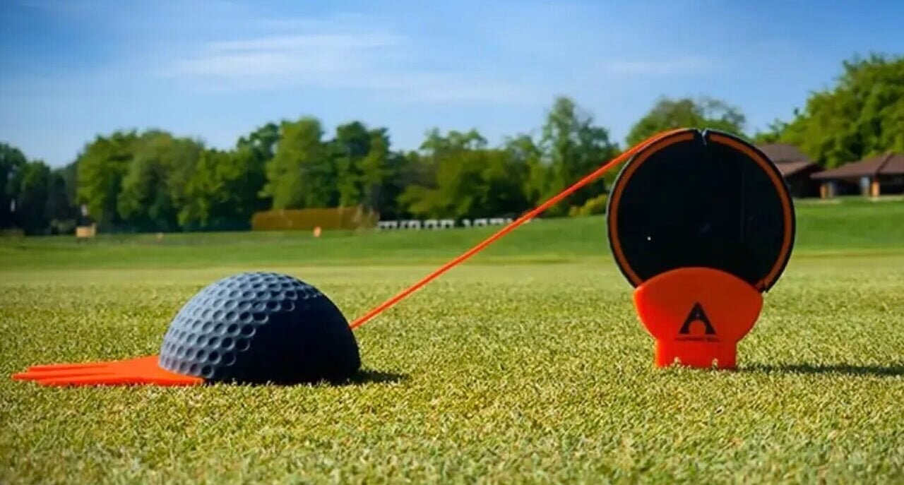 【Golf】Breaking 100 is not a dream!? A mysterious ball that visualizes misalignment just by placing it