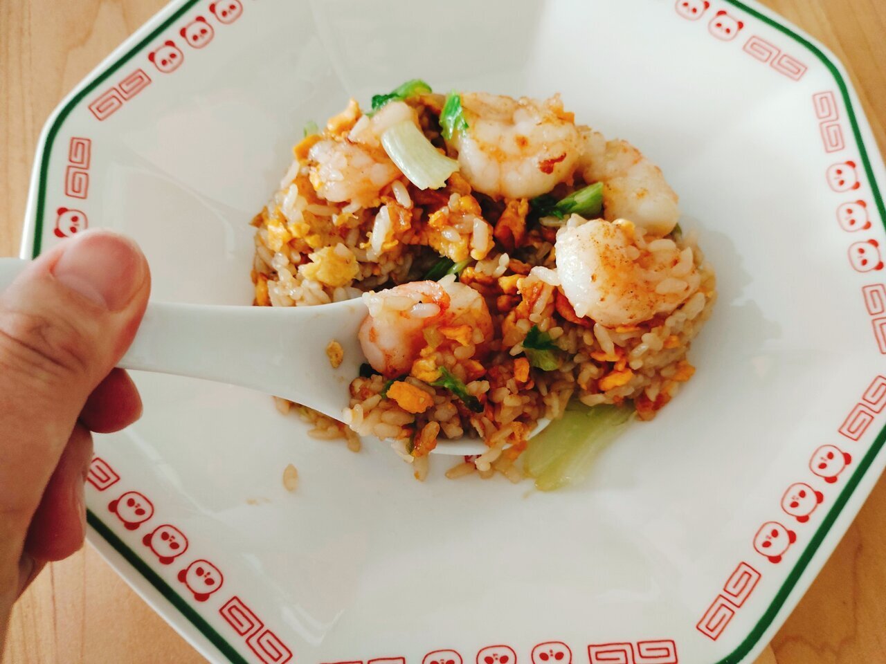 【Recreating Ryuuji's Recipe】 A simple taste "Supreme Lettuce Fried Rice" made without relying on garlic and ginger to create fried rice.