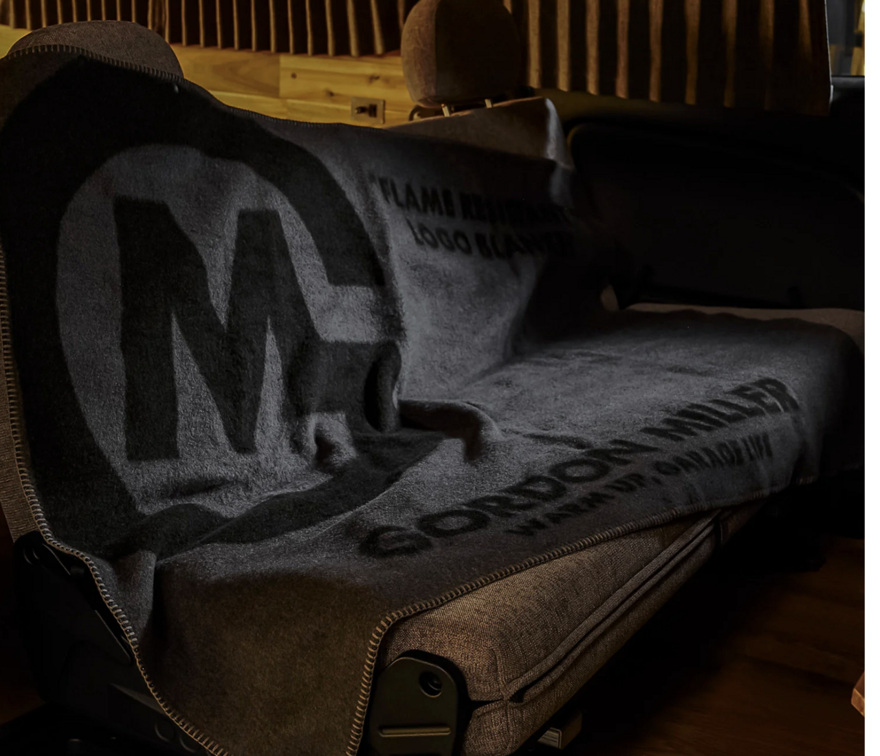 【NANGA Custom】Perfect for your car seat or cargo area! A flame-resistant blanket for auto camping