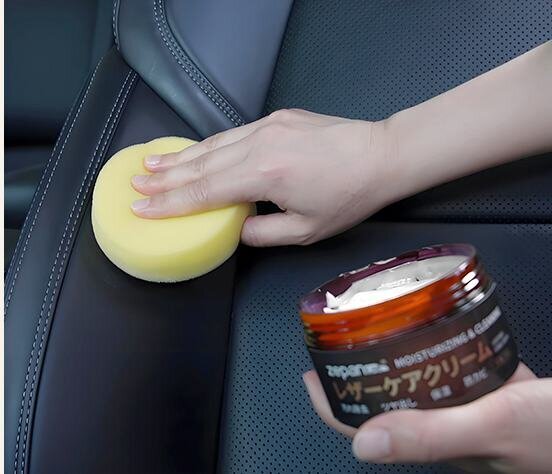 【Car Seat】Worn-out leather revived! A care cleaner that reaches deep down just by applying