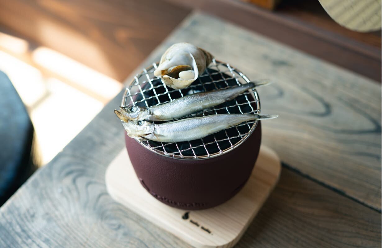 [Modern Fire Bowl] No ash needed and easy! Great for grilling small fish or relieving digital fatigue