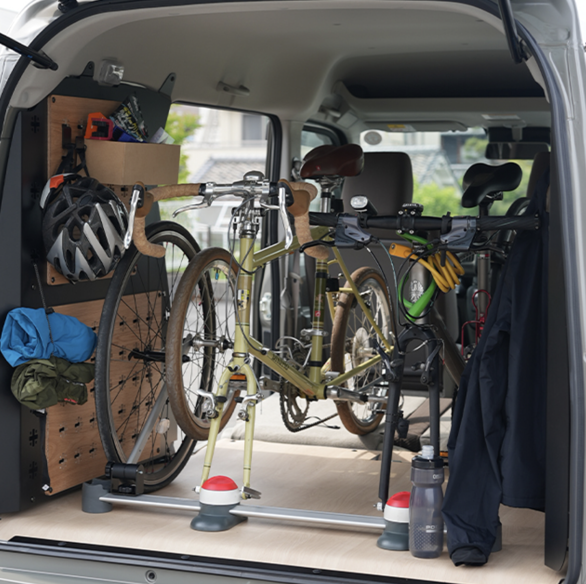 【Nissan】Arrange the cargo space with the Multi Rack! I want to travel in a manufacturer genuine car for car camping