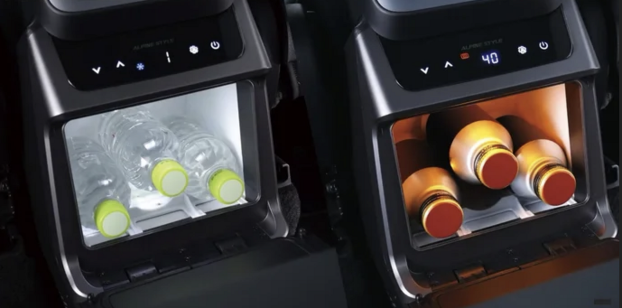 [Vehicle-mounted Cooler] Self-installed for the "Tesla Model Y"! Perfectly fits in the center console