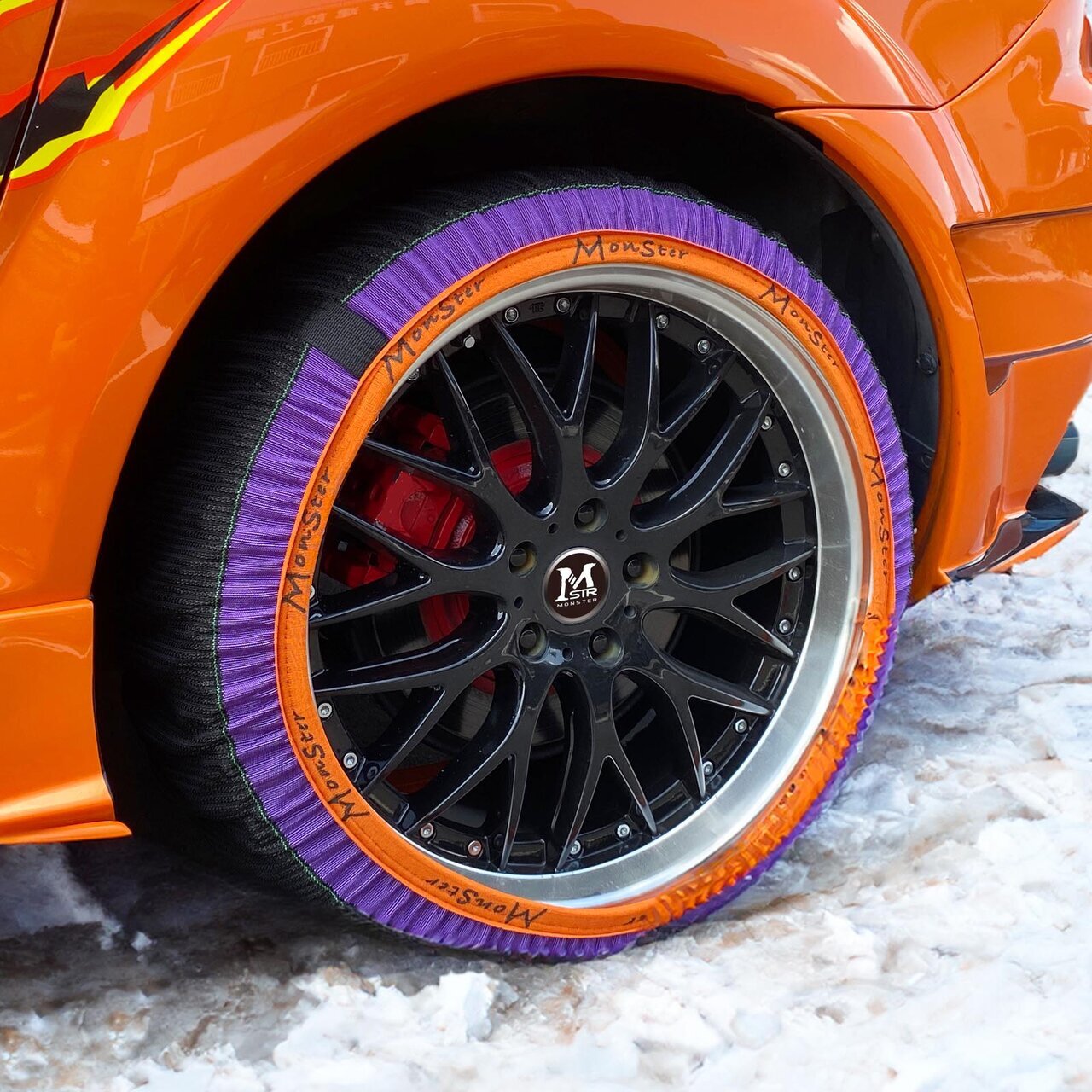 【Fabric Tire Chains】 Want to be prepared before winter arrives! Capable of tackling snowy mountains and icy roads