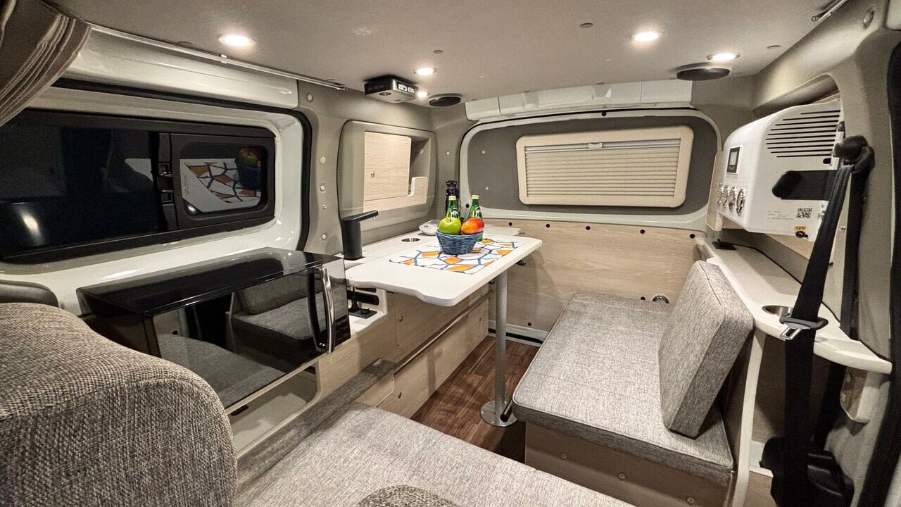 【New Camping Car】 Base is Nissan NV200 vanette! Spacious even with refrigerator & range placed
