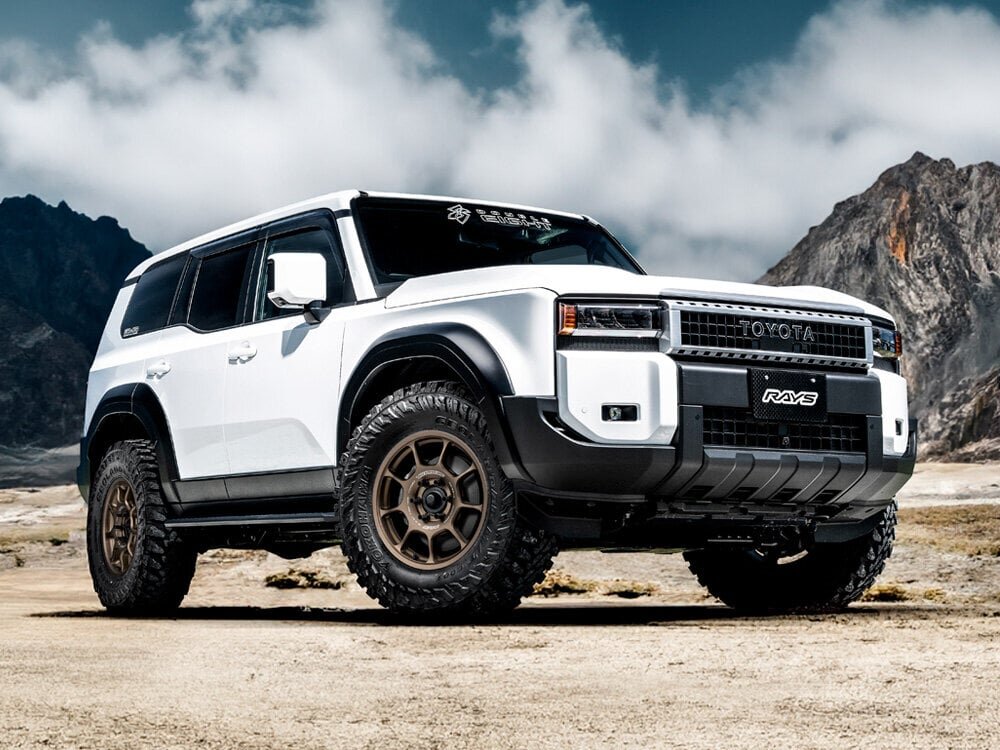 Conquer off-road with the strongest wheels! Can be mounted on Land Cruiser 250 and Lexus GX in 18-inch type.