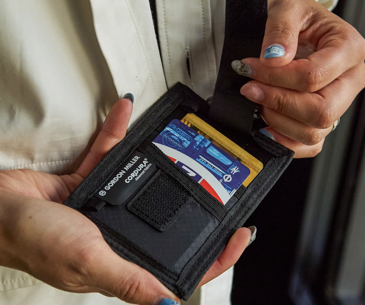 【Hands-Free】As expected from Gordon Miller! A Cordura Ripstop Card Case perfected for toughness